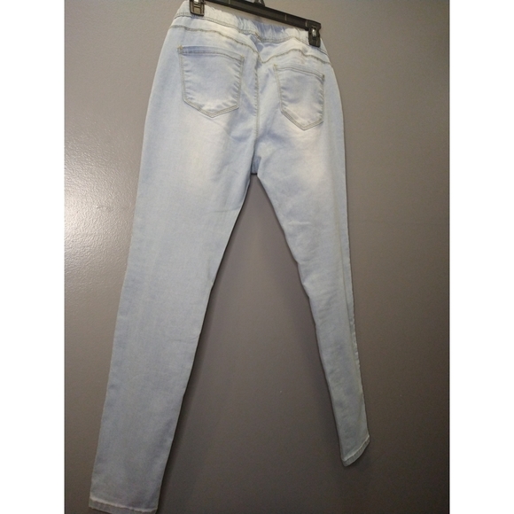 Denim Blvd Blue Jeans • Size Large • Stretch - Picture 2 of 3